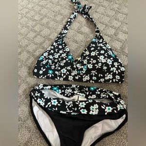 Anne Cole 2 pc. Swimsuit.    Top sz. L., bottom sz M